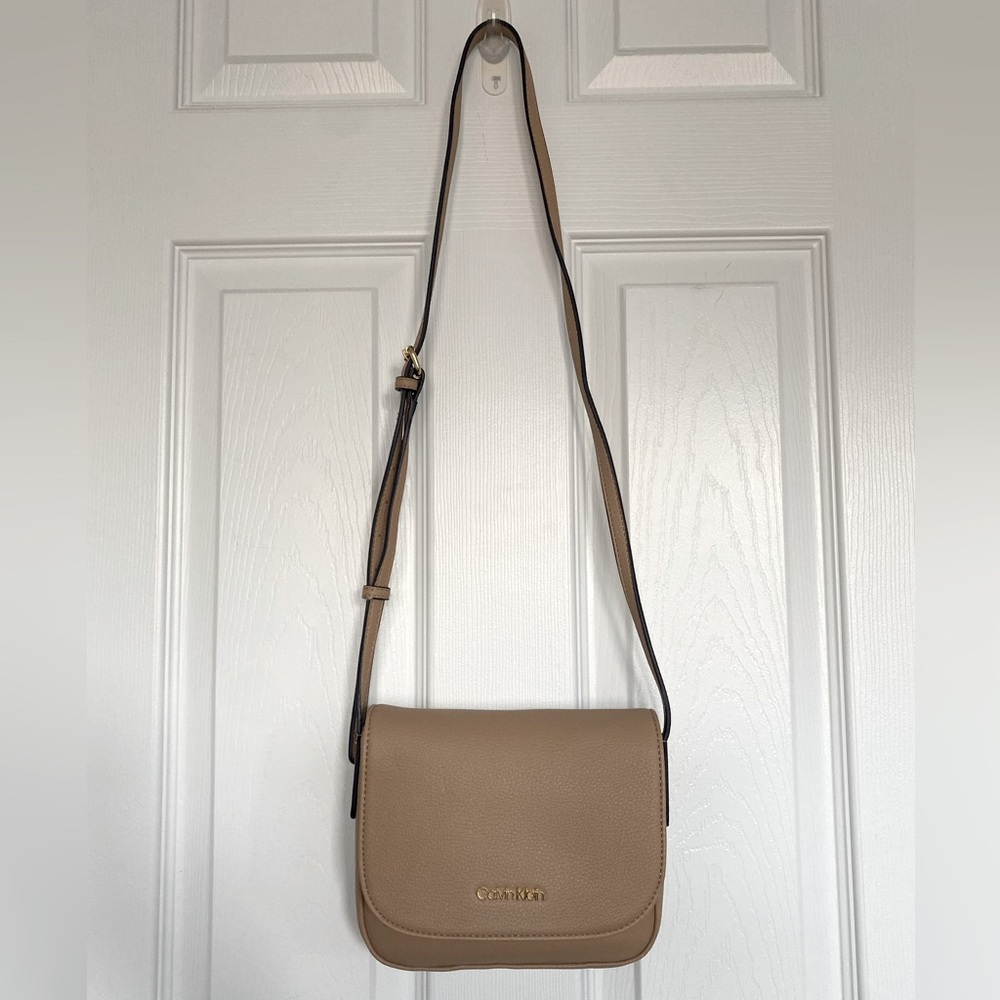 Calvin Klein crossbody